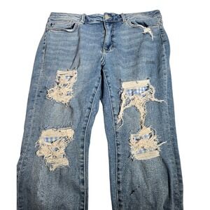 Judy Blue Medium Blue High-Rise Distressed Jeans with Patch Detail